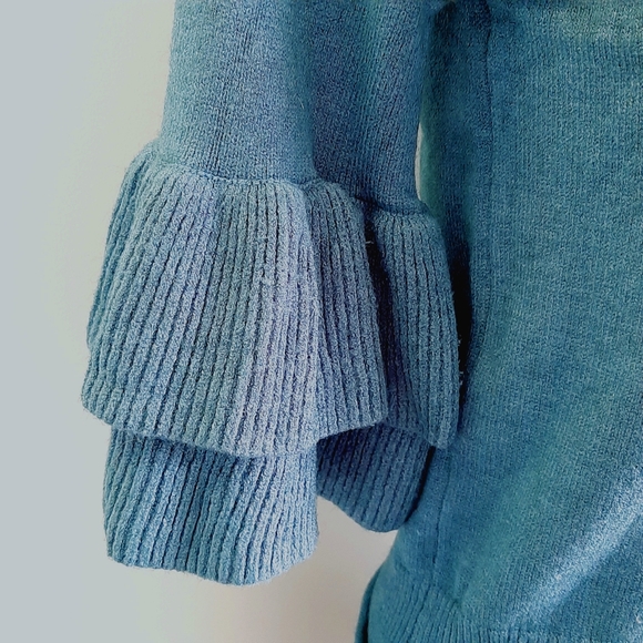 🅱️🅾️G🅾️ Ruffled short sleeves knits top - Picture 5 of 5